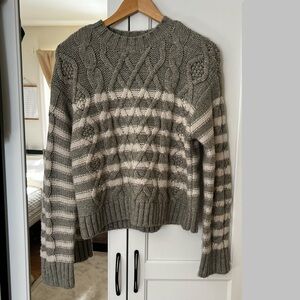 American Eagle Outfitters cable Knit